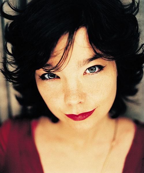 BJORK1.JPG